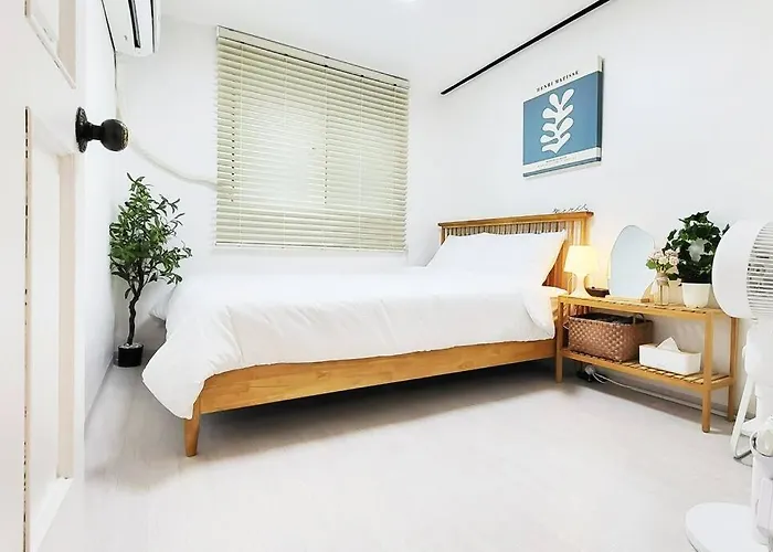 홍대 # H101 Apartment
