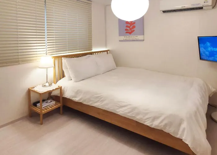 홍대 # H101 Apartment *